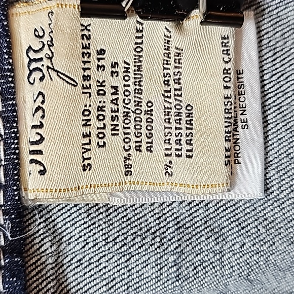 💥Miss Me Mid-Rise Easy Boot Jeans.👢Women's Size: Waist 31x32 Inseam. - Picture 9 of 13